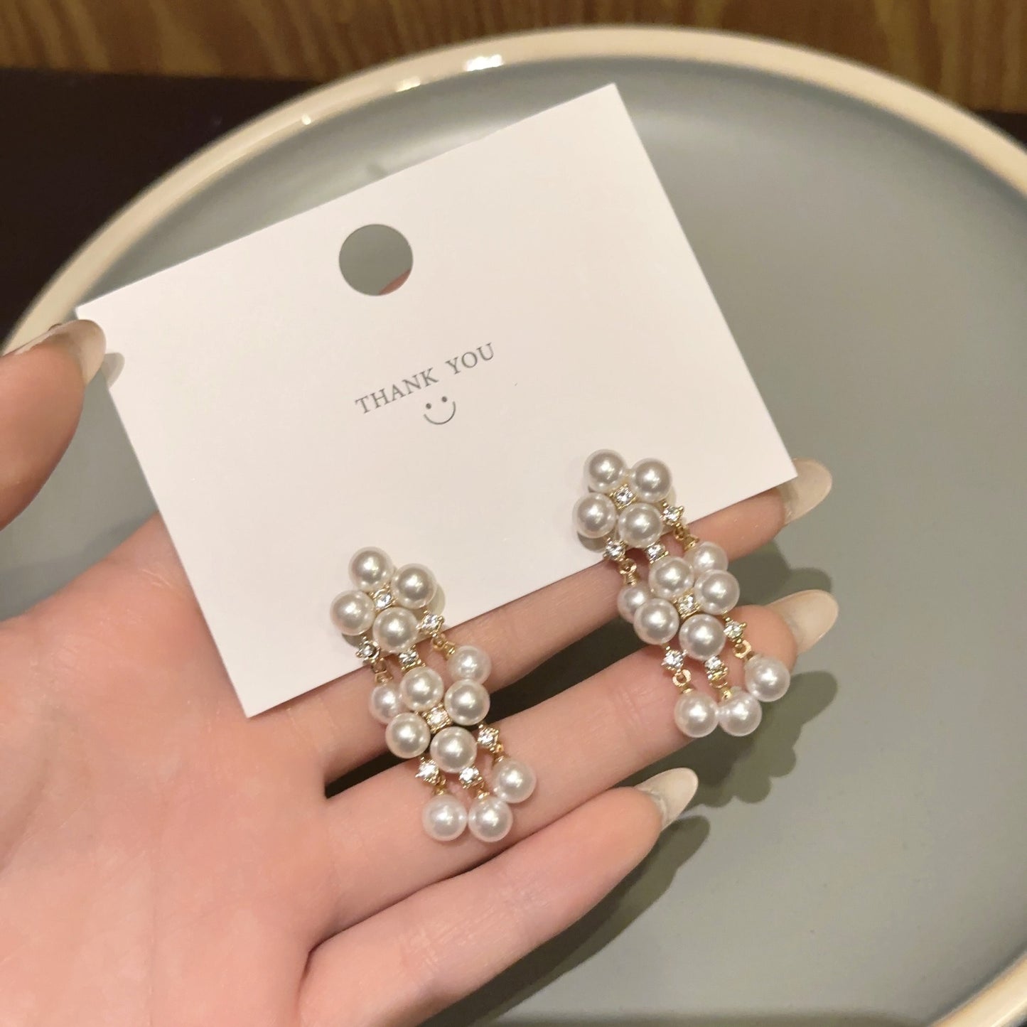 Pearl earrings for women's high-end feel earrings