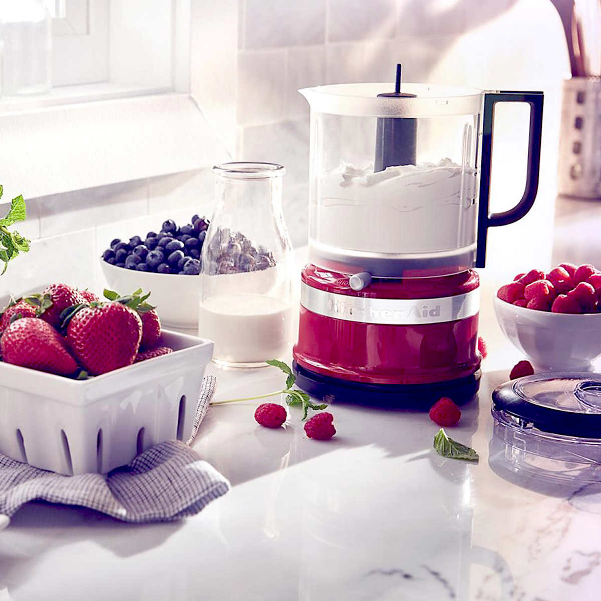 KitchenAid Compact 5-Cup Food Chopper, Dishwasher Safe Parts and Two Speeds
