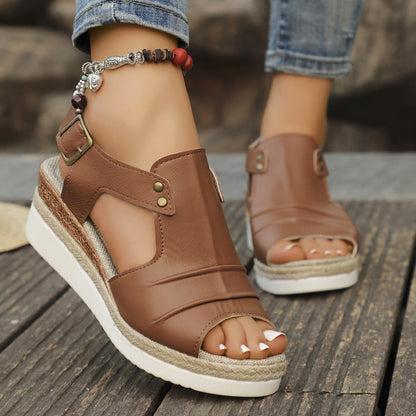 Flat bottomed sloping heel fish mouth casual buckle for wearing women's sandals on the outside