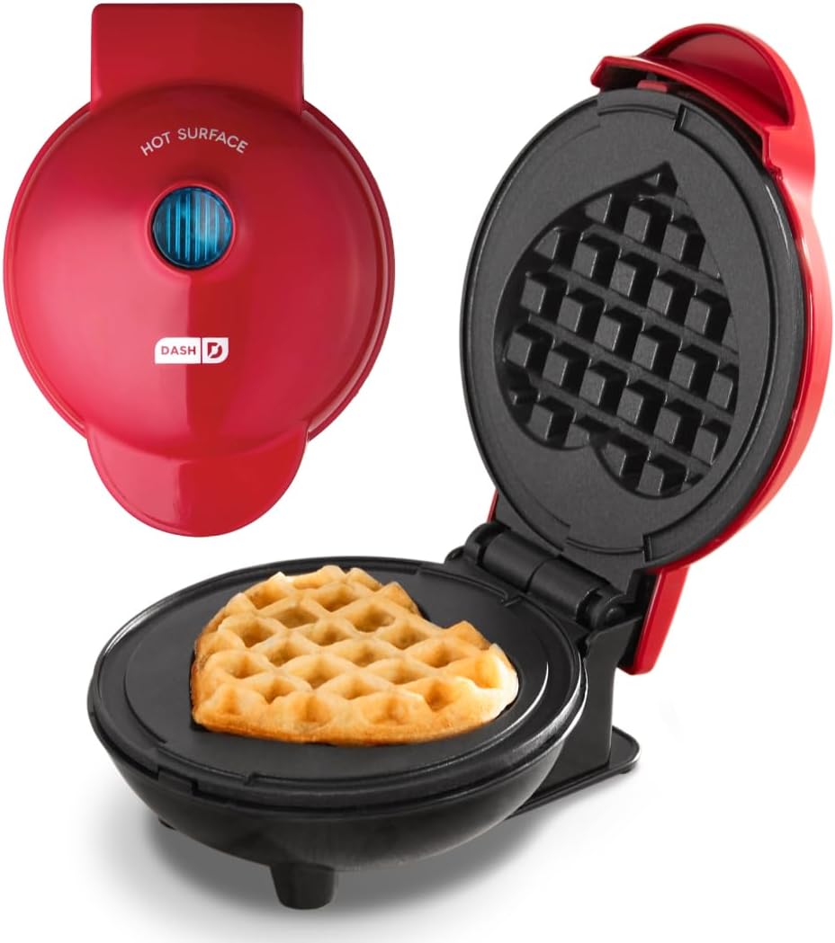 Dash Heart Mini Waffle Maker - Red