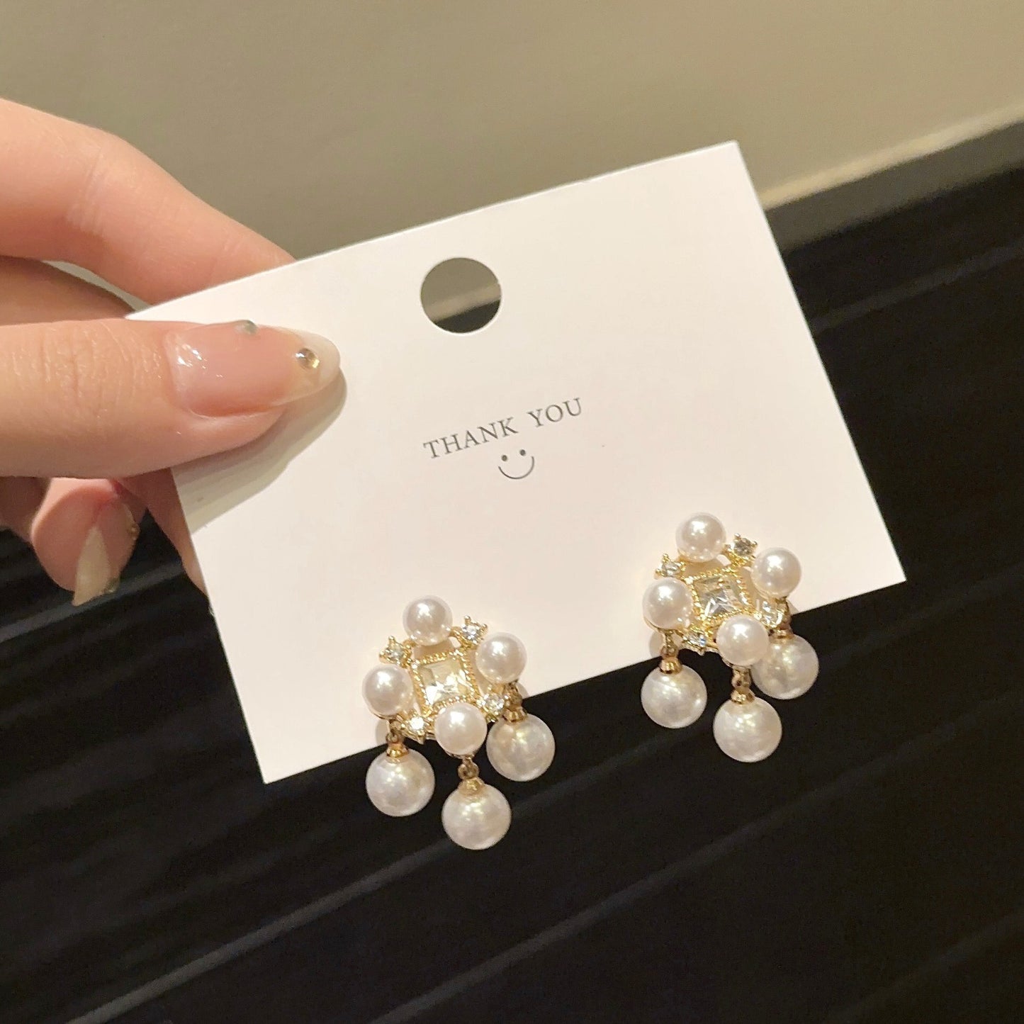 Pearl earrings for women's high-end feel earrings