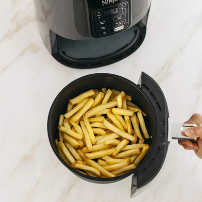 Ninja AF100C Air Fryer, 4-Qt Capacity, Non-Stick, Air Fry, Roast, Reheat, Dehydrate, Charcoal Grey (Canadian Version)