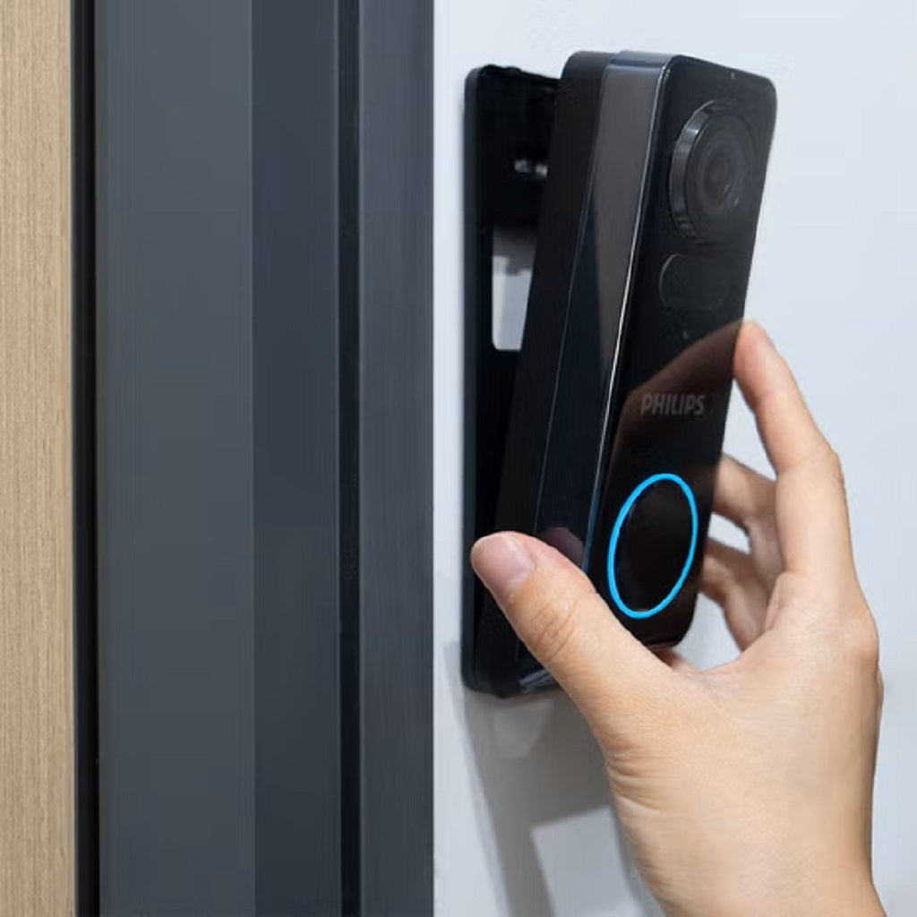 Philips 7000 Series Video Doorbell with Dual Cameras, 2K HDR, AI Human Detection & HomeBase
