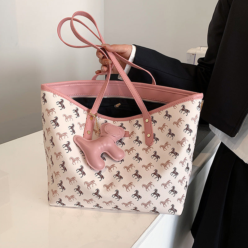 Tote Bag New New Fashion PU Ladies Shoulder Bag Small Fresh Trend Underarm Shoulder Bag Tote Bag