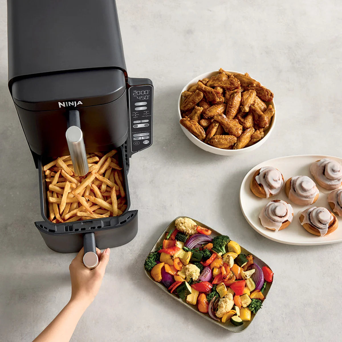 Ninja DoubleStack 2-Basket Air Fryer, DoubleStack Technology Cooks 4 Foods at Once, Space Saving Design, 8 QT, 6-in-1